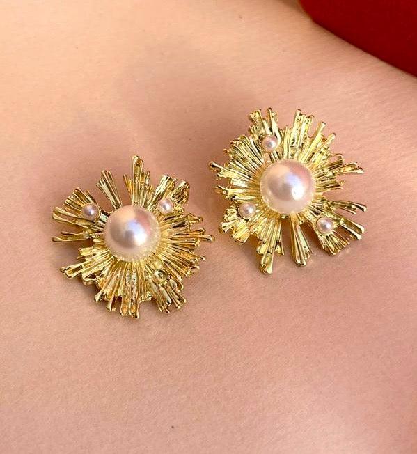 Sun Burst Gold Stud- Statement - SubhagAlankar
