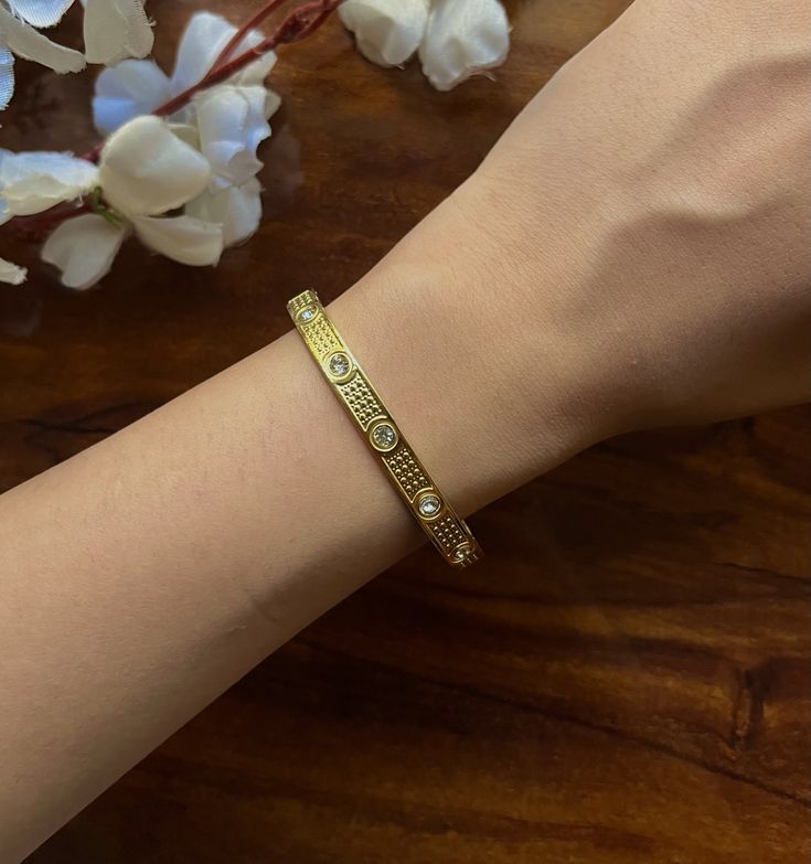 Promise Thin Wrist/ Baby Size bracelet