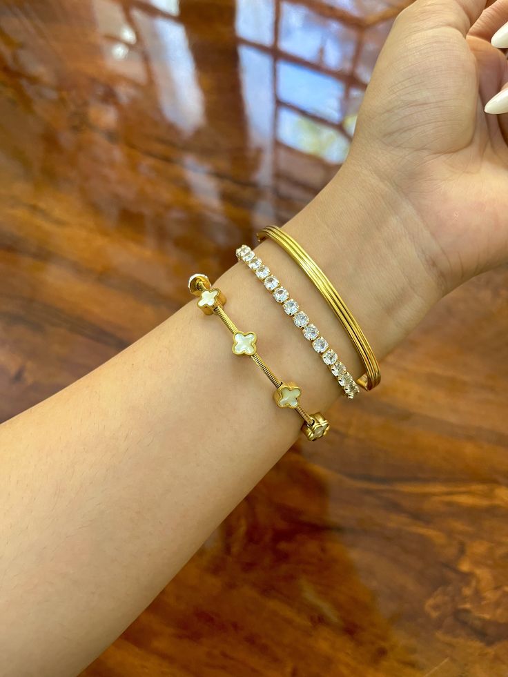 Silently Loud Bracelet Stack- White
