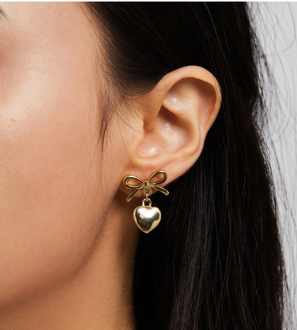 Elegant Golden Bow Heart Drop Earring