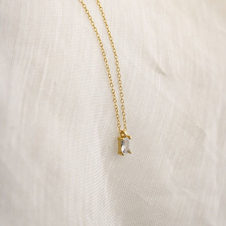 Serene Diamond Necklace