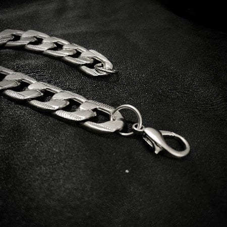 Silver Sentinel Chain bracelet - SubhagAlankar