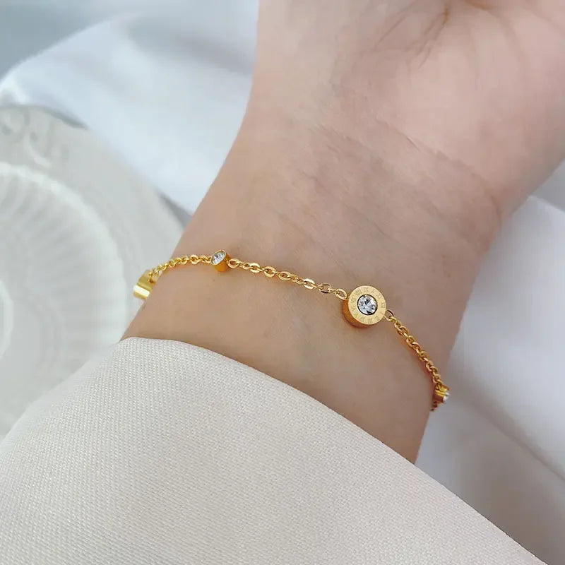 Glow Dot Gold Bracelet