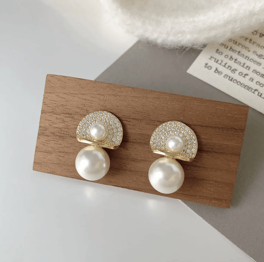 Iris Pearl Stud Earring - SubhagAlankar