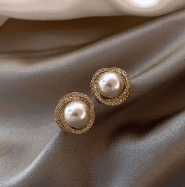 Alice Spiral Pearl Stud - SubhagAlankar