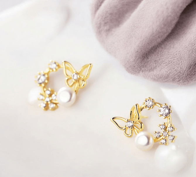 Floral Butterfly Rath Stud Earring - SubhagAlankar
