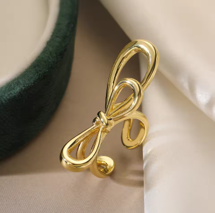 `18k Gold Pated Adjustable Bow Ring - SubhagAlankar