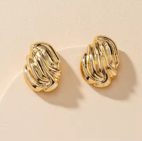 Elegant Stylish Abstract Swirl Stud - SubhagAlankar