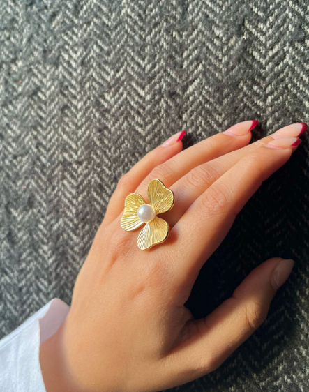 Golden Blossom Pearl Ring