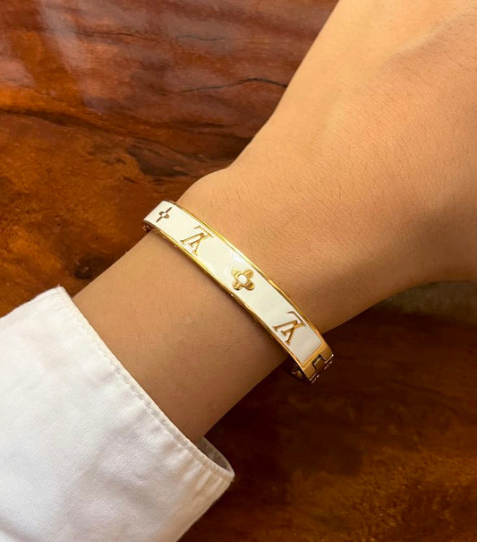 White Luxe Thin Wrist/ Baby Size bracelet