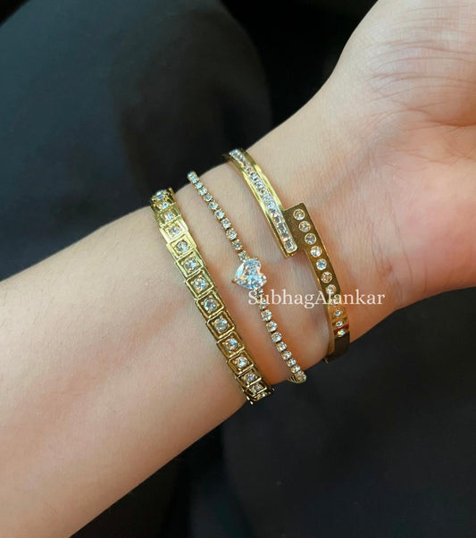 Amor Stack Thin Wrist/ Baby Size bracelet