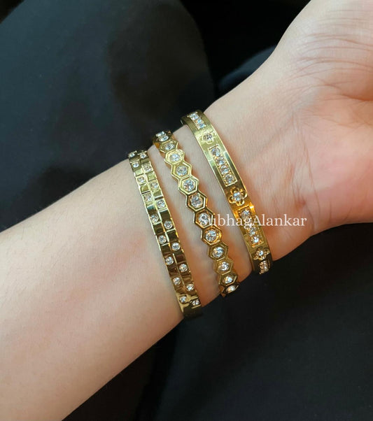 Zinnia Stack Thin Wrist/ Baby Size bracelet