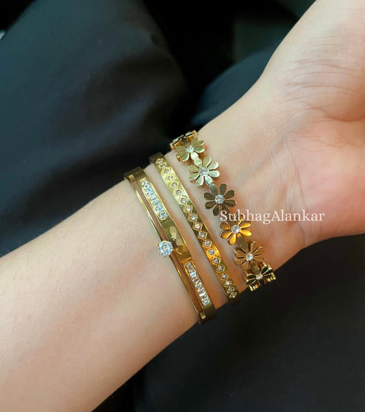 Zinnia Stack Thin Wrist/ Baby Size bracelet