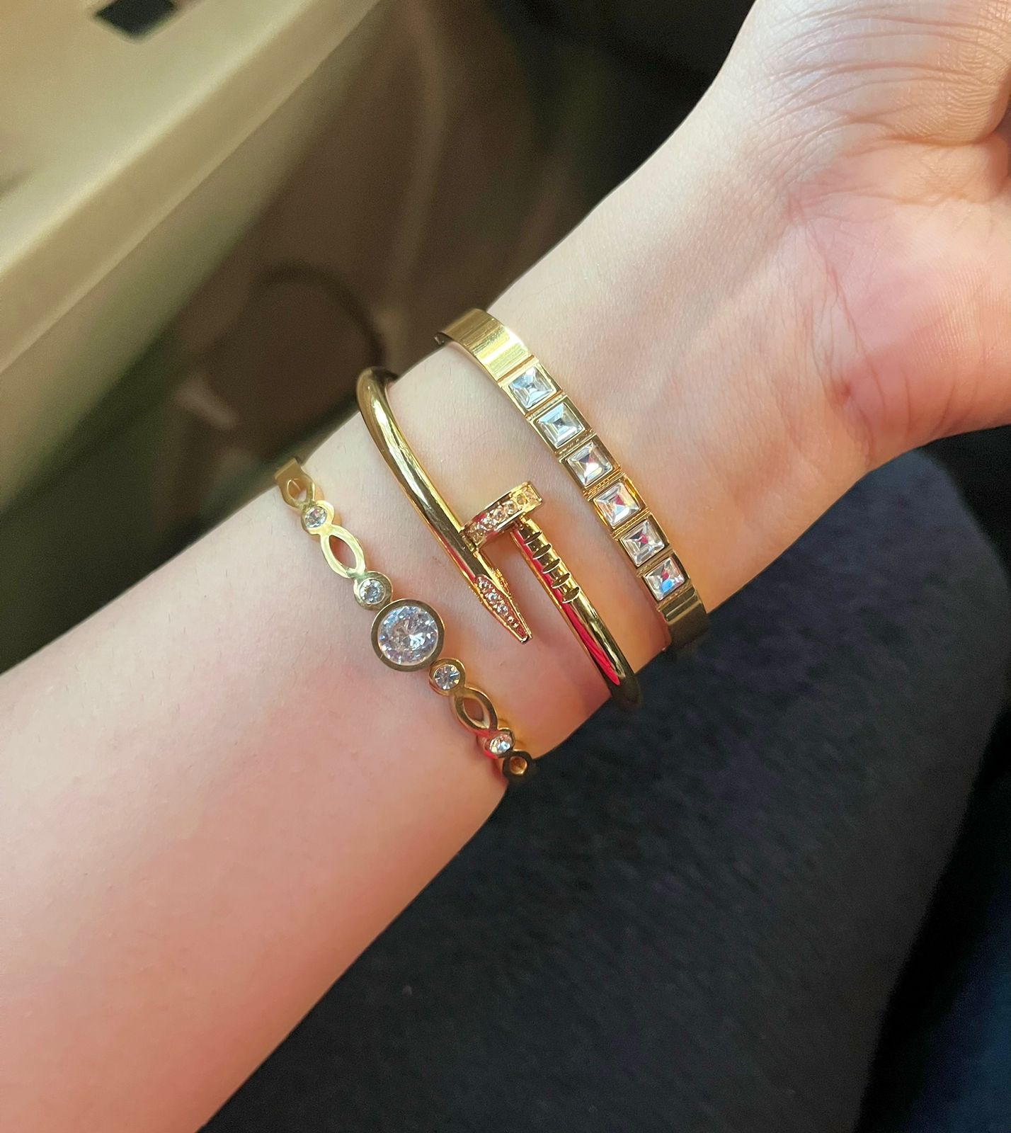 Una Stack Thin Wrist/ Baby Size bracelet Stack