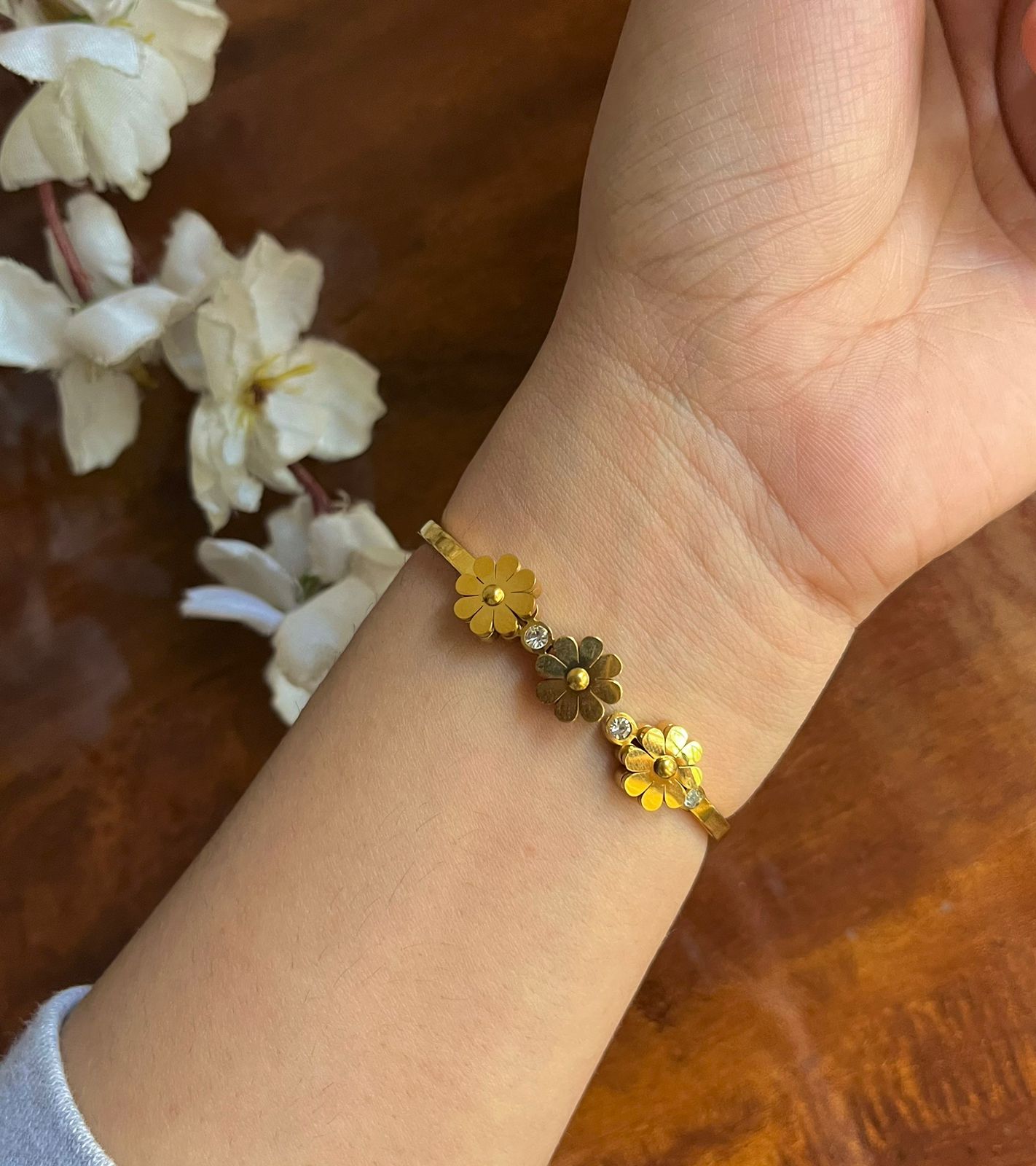 Silin Bloom Thin Wrist/ Baby Size bracelet