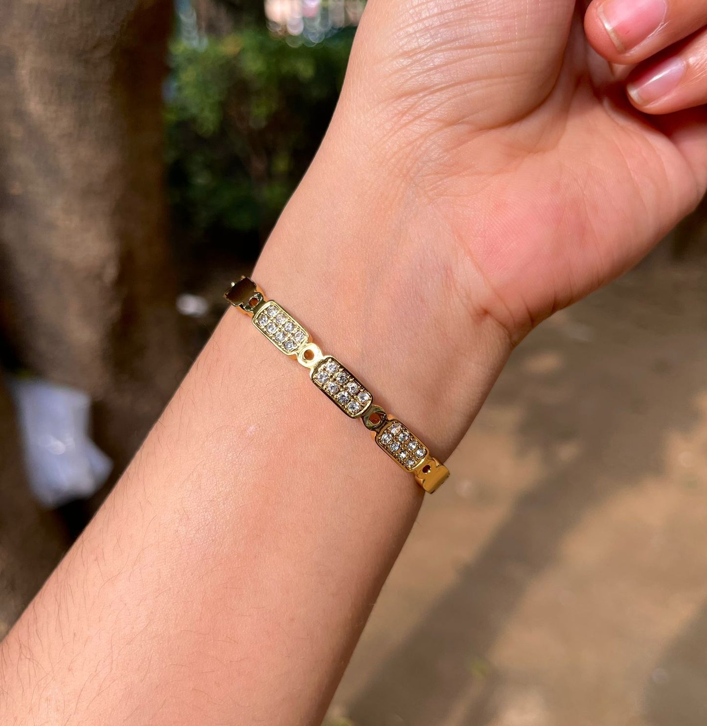 Remus Thin Wrist/ Baby Size bracelet