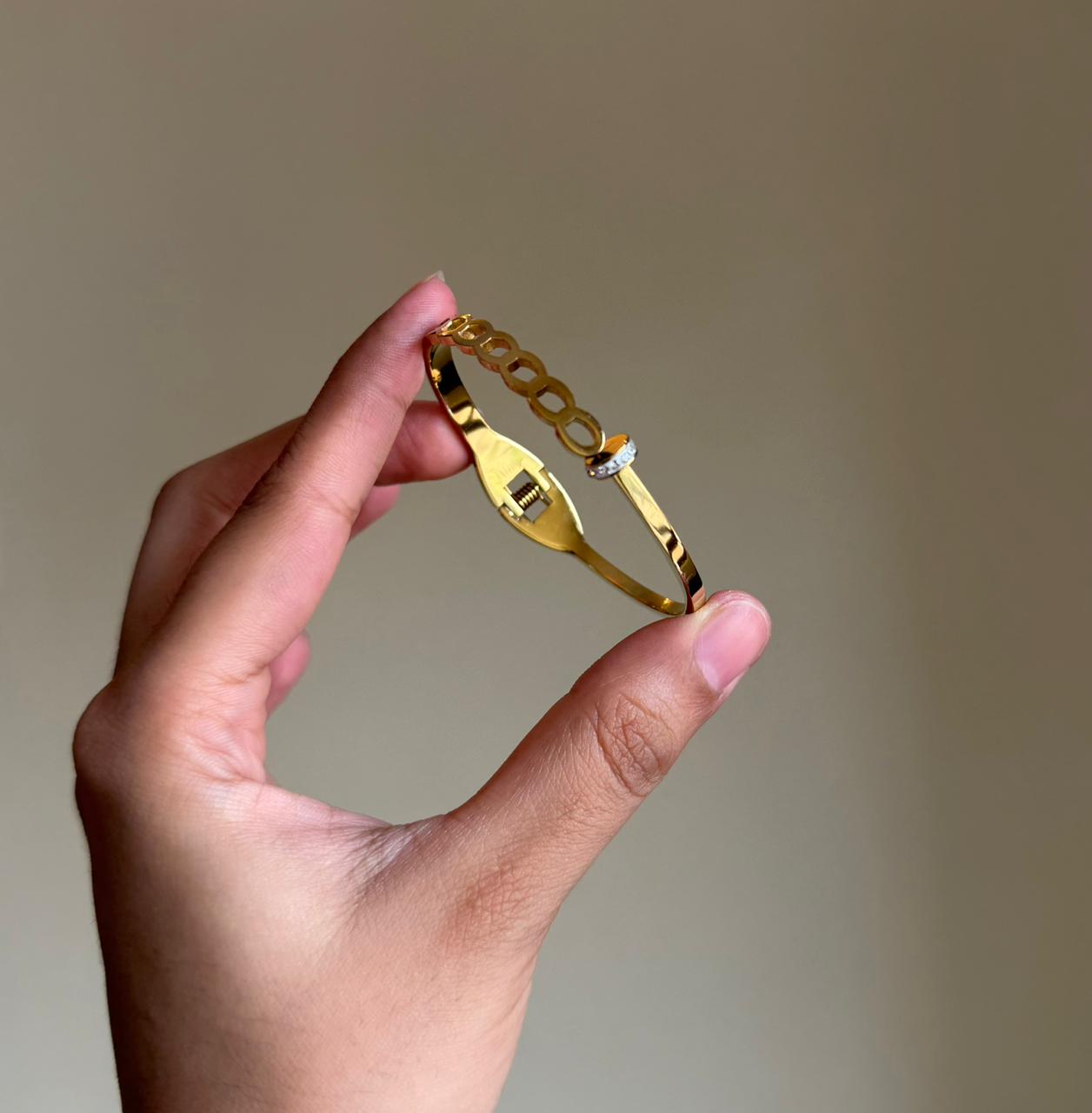 Cetus Thin Wrist/ Baby Size bracelet