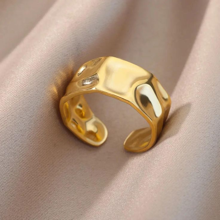 Ocean Waves Rings