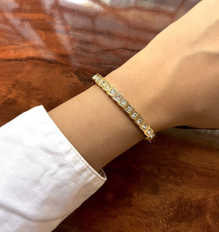 Stone Arc Thin Wrist/ Baby Size bracelet