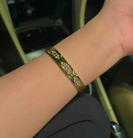 Haloid Thin Wrist/ Baby Size bracelet