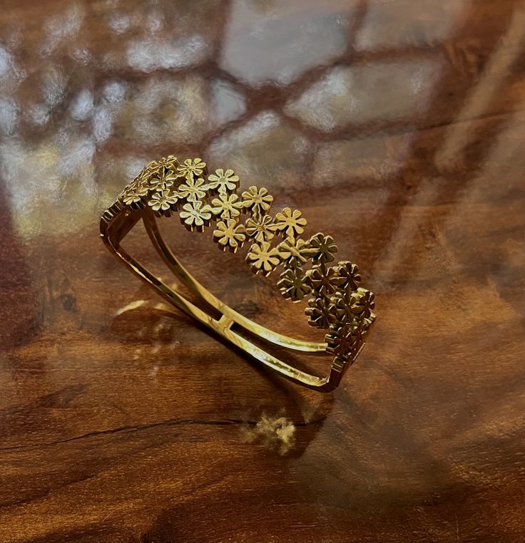 Sasha Nail Thin Wrist/ Baby Size bracelet