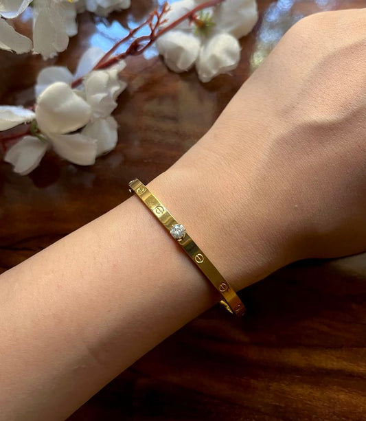 Stone Iris Thin Wrist/ Baby Size bracelet