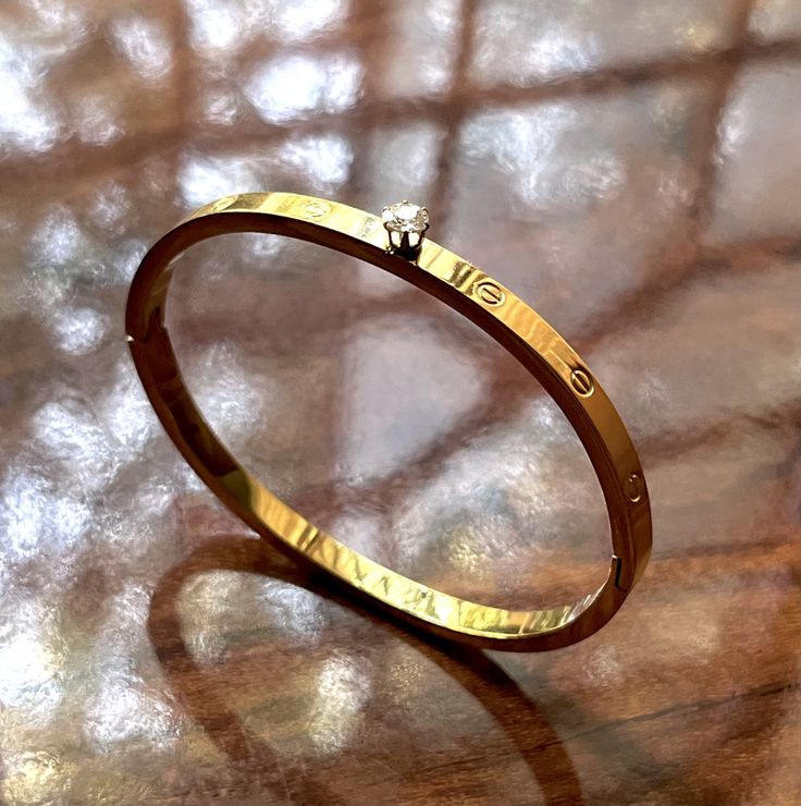 Stone Iris Thin Wrist/ Baby Size bracelet