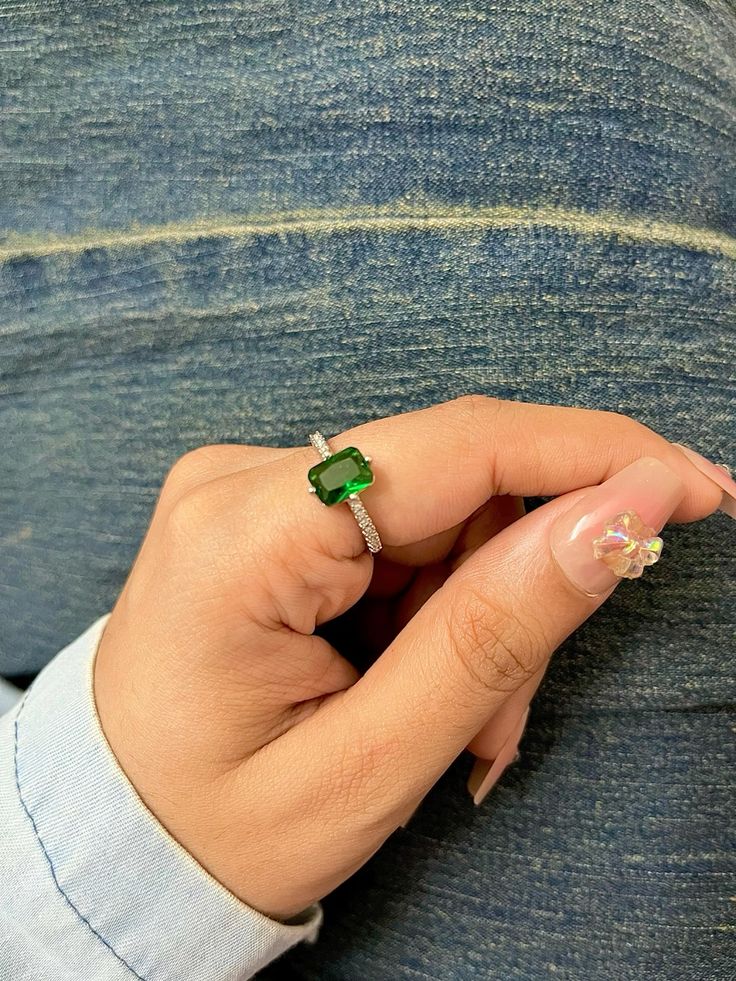 Green Gem Solitaire Ring