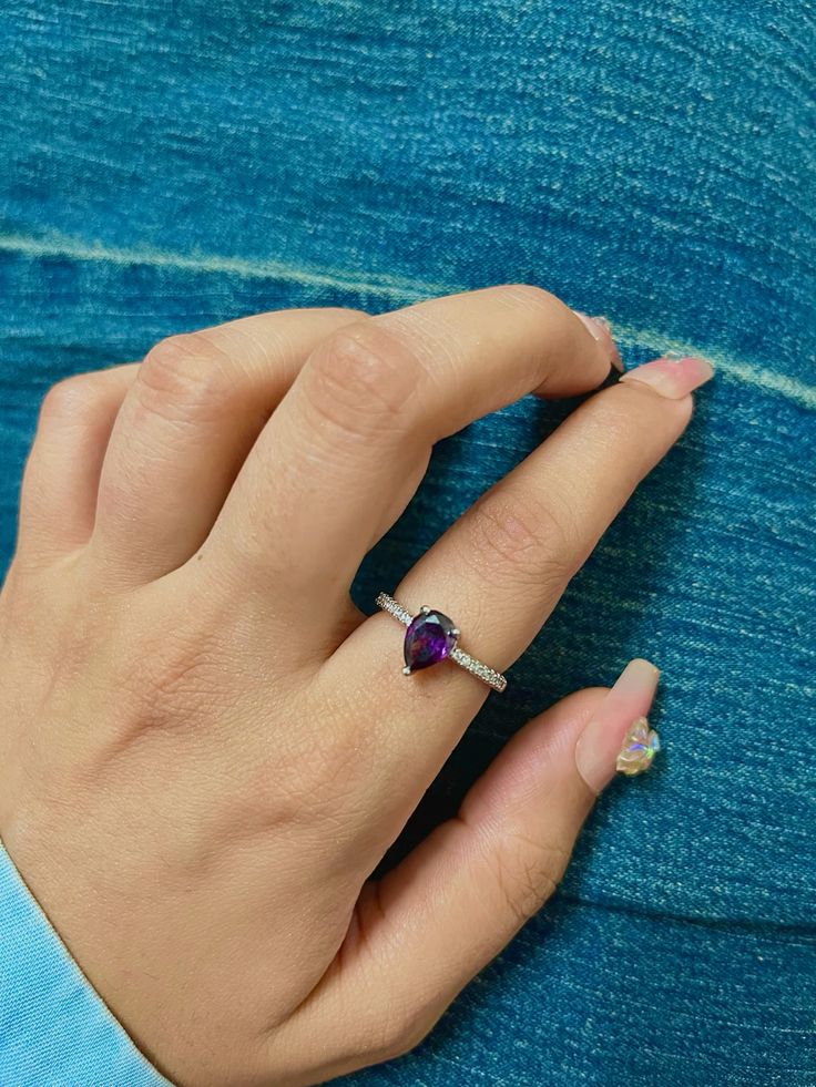 Icy Grape Ring