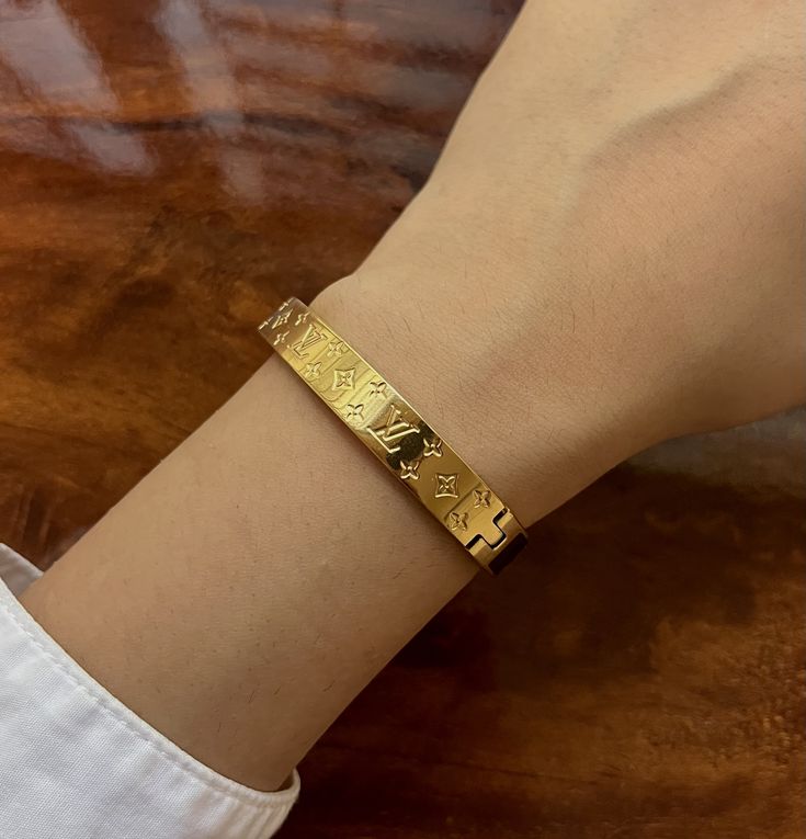 White Luxe Thin Wrist/ Baby Size bracelet