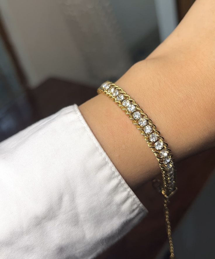 Diamora Diamond Bracelet- 18k Gold plated koi