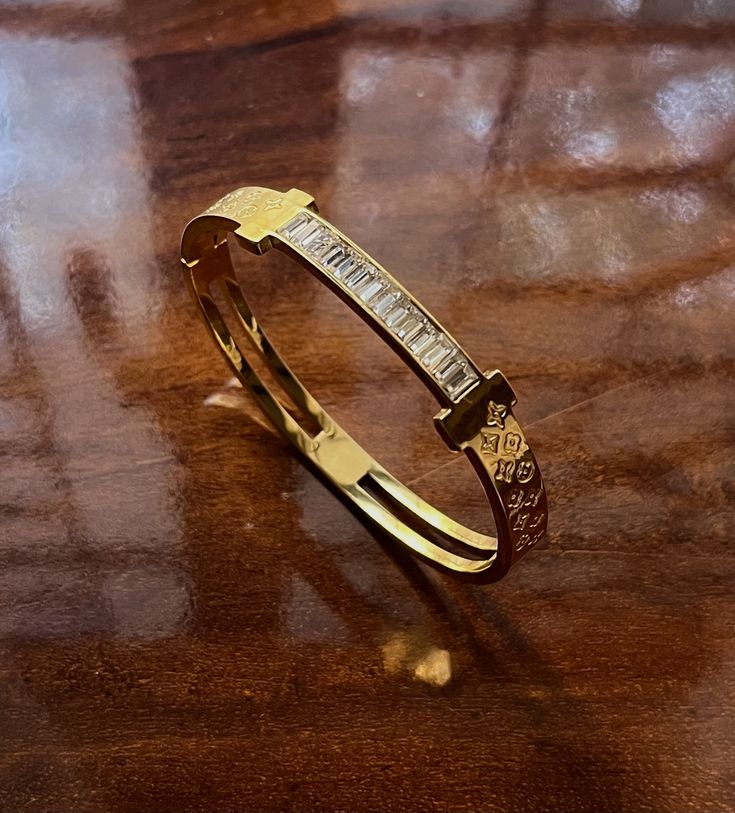 Treasure Thin Wrist/ Baby Size bracelet