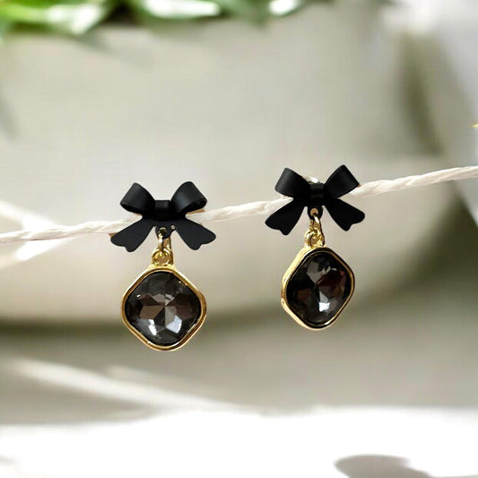Elegant Black Bowknot Crystal Drop - SubhagAlankar