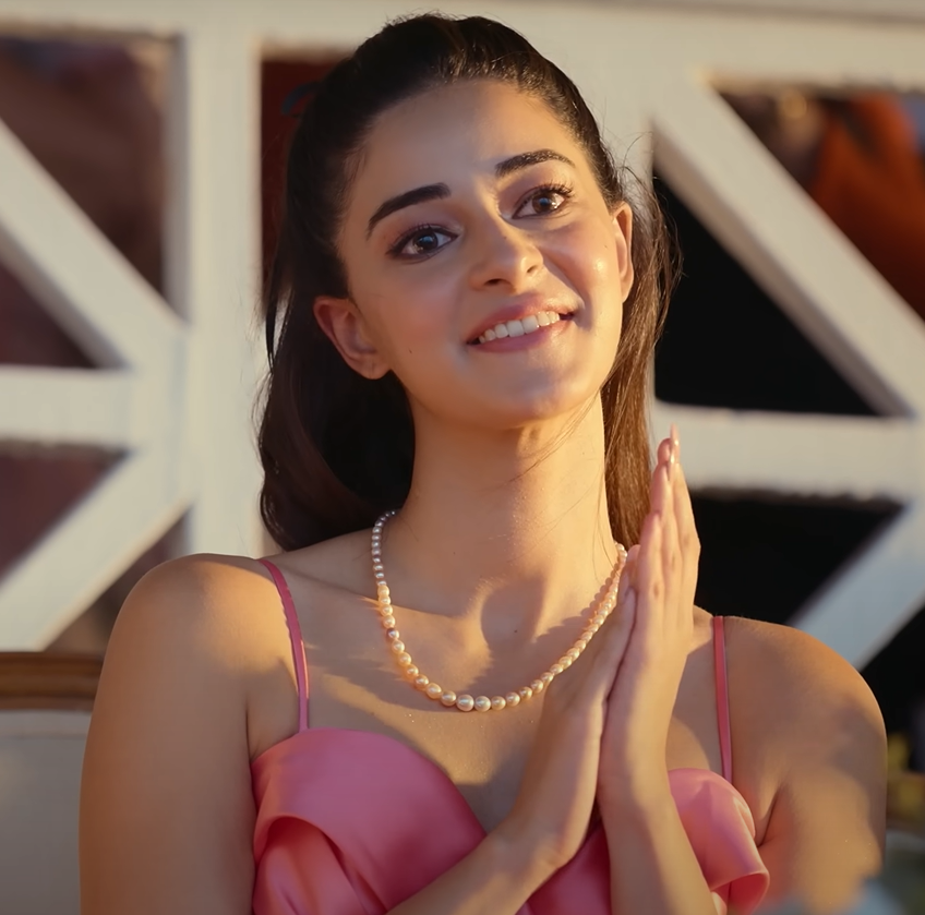 Ananya pandey in call me bae