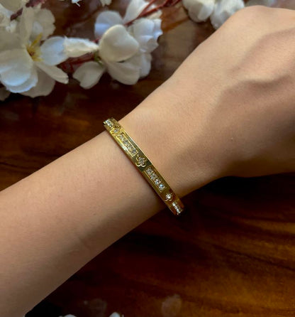 Essentia Thin Wrist/ Baby Size bracelet
