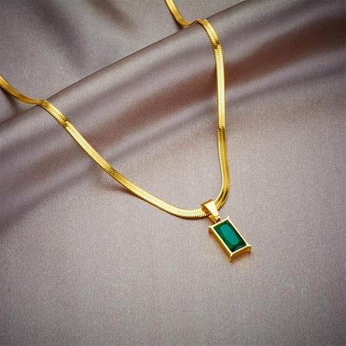 Tia's Emerald Rectangular Necklace