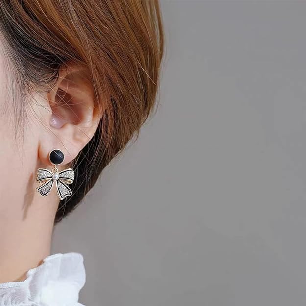 Aly's Black Bowknot Drop Earring