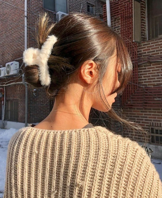 Cute fuzzy hair claw (pack of 1)