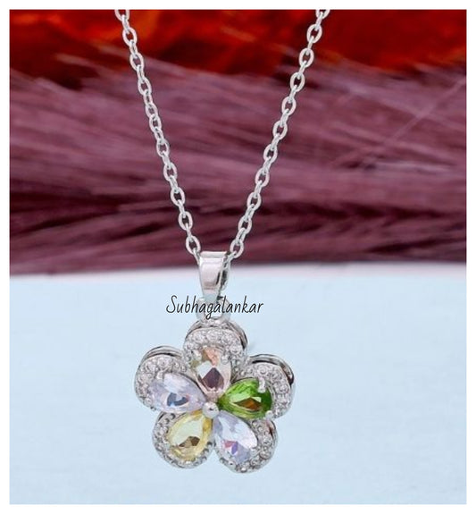 Yuna's Colourful Flower Peandant Necklace - Silver