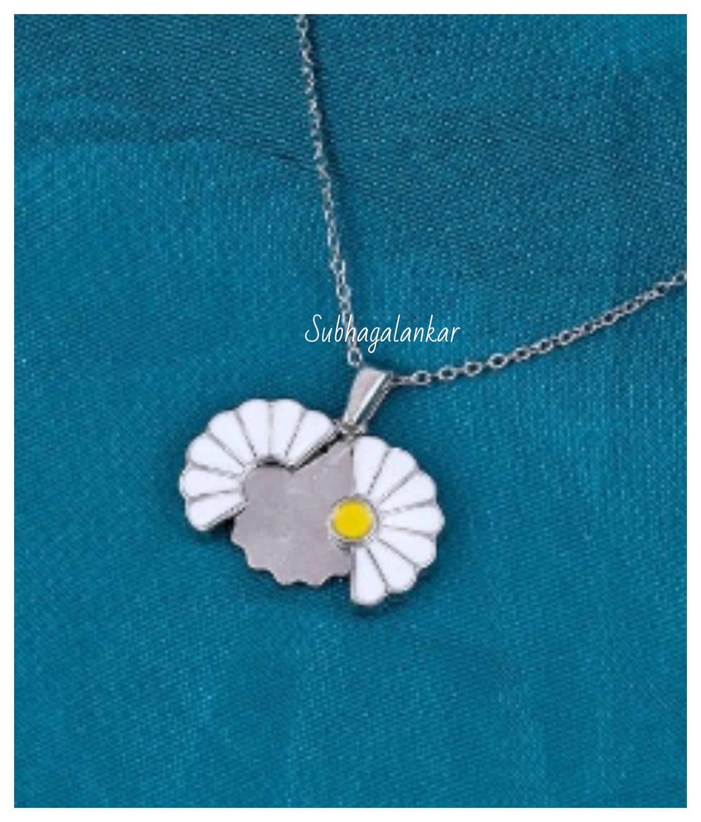 Silver Daisy Sunshine Pendant