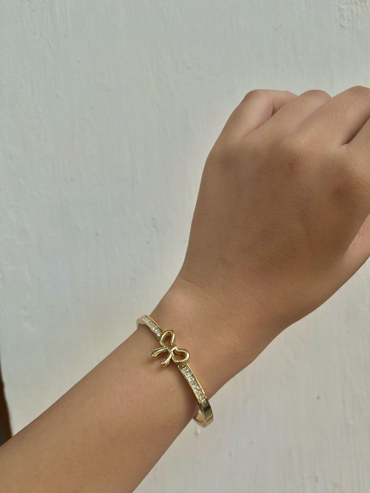 Petite Bow Stone Thin Wrist/ Baby Size Bracelet