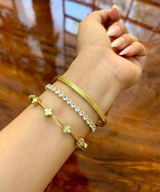 Silently Loud Bracelet Stack- White