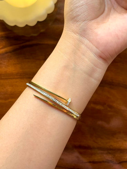 Sleek Nail Baby Size/ Thin Wrist Bracelet