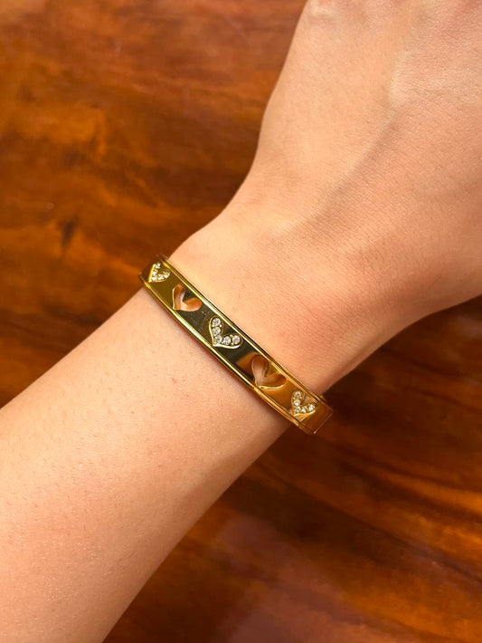 Stone Heart Baby Size/ Thin Wrist Bracelet