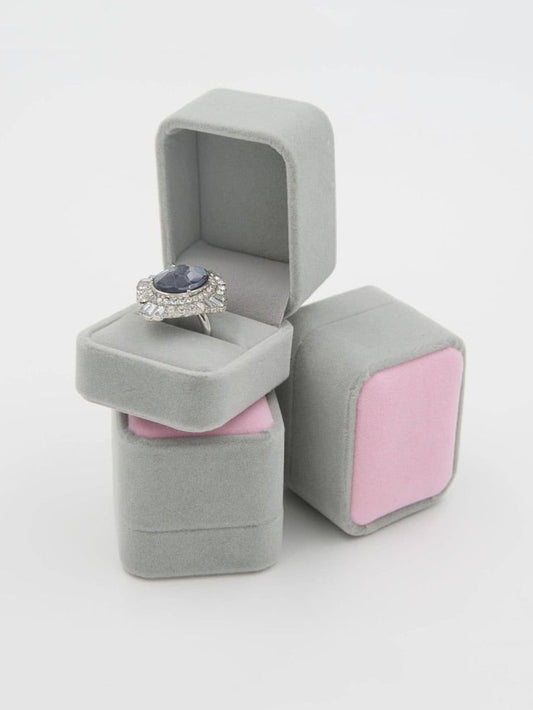 Pretty Velvet Ring Box for Gift Packaging (only box)