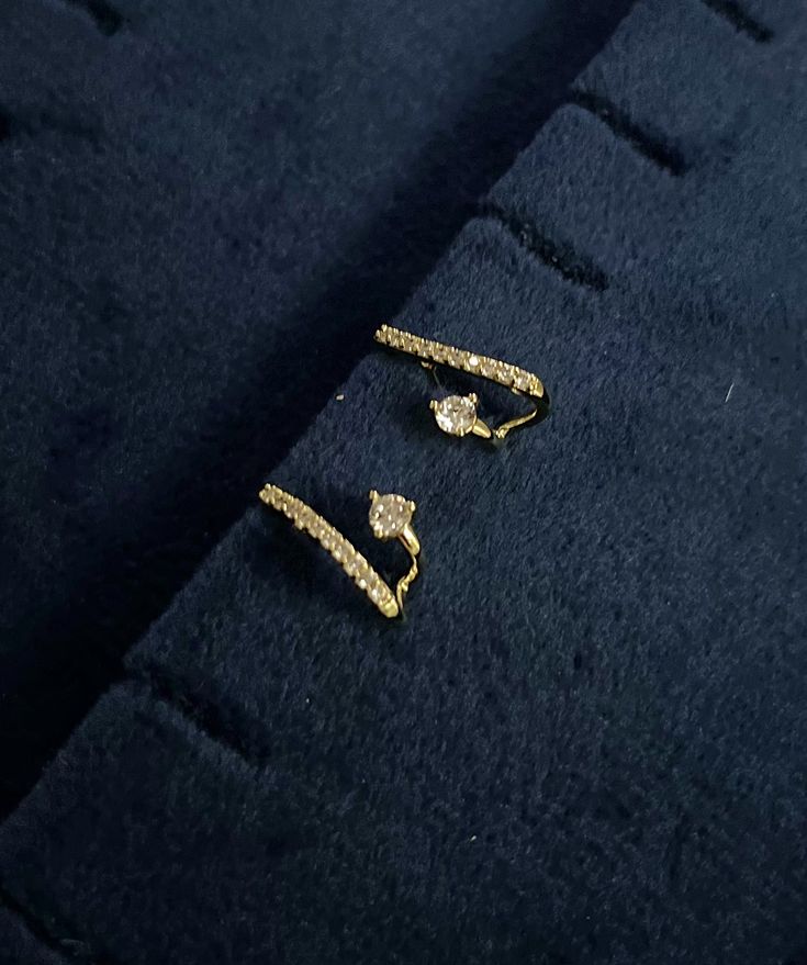 Veyra Stud - 18k Gold Plated