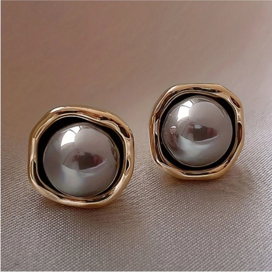 Midnight Pearl Studs
