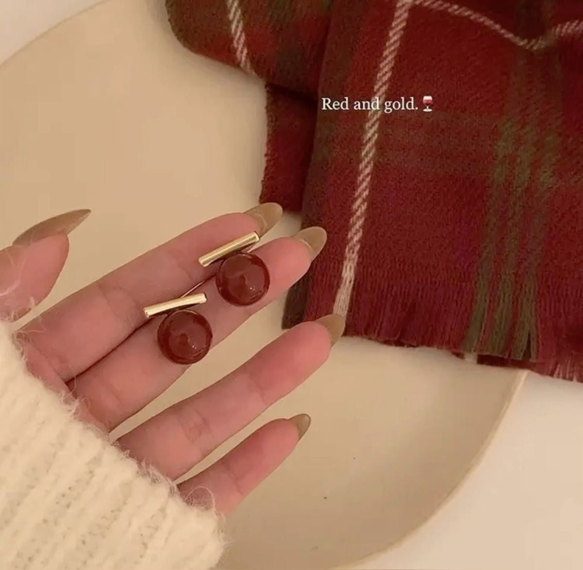 Flame Pearl Stud