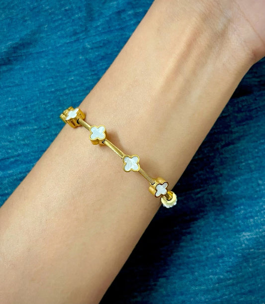 White Clover Bangel Bracelet