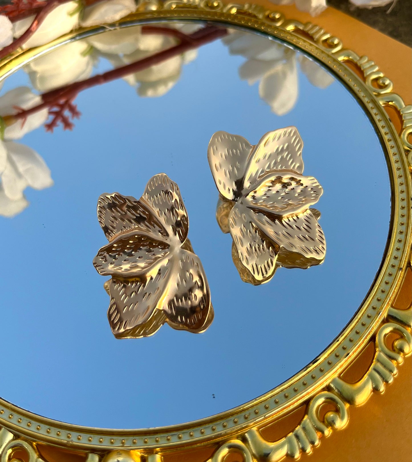 Gold Lotus Earring - Statement